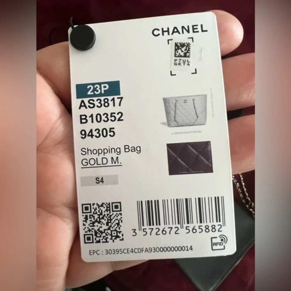 CHANEL• 23P Large Shopping‎ Tote like new full set